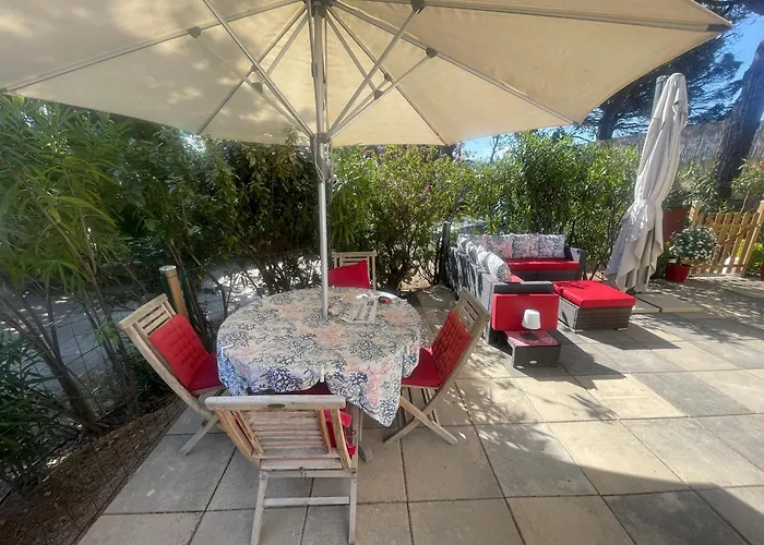 Отель La Toison D'or Et