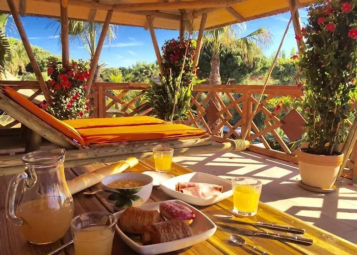 La Toison D'or Et Hotel Saint-Tropez