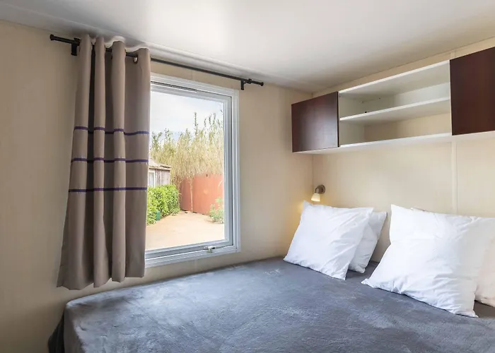 La Toison D'or Et מלון