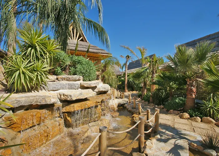 La Toison D'or Et Hotel 4*